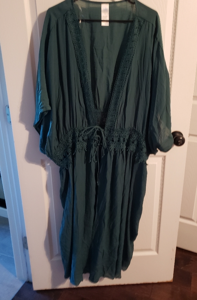 Time and Tru Emerald Green Swimsuit Cover up